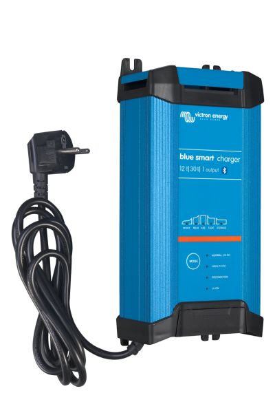 Victron Blue Smart IP22 Charger 12V 30A 1